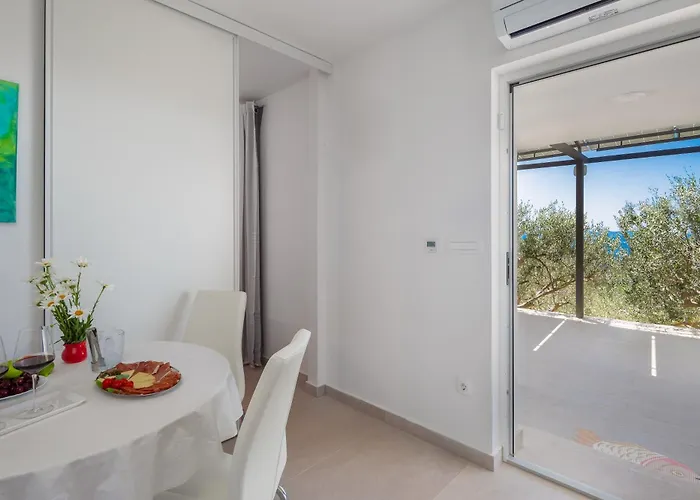 Olive Paradise-heated Pool- Romantic Getaway For 2 *