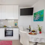 Olive Paradise-heated Pool- Romantic Getaway For 2 Podstrana