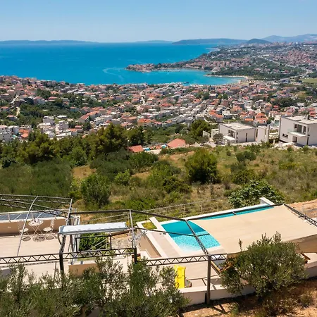 Olive Paradise-heated Pool- Romantic Getaway For 2 *
